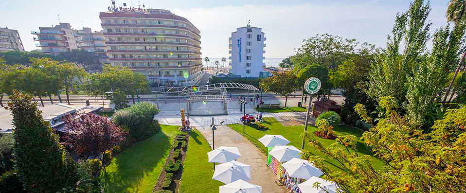 Checkin Sirius ★★★★ - Stunning contemporary hotel on the beautiful coast of northern Spain. <br>Availibilities until end of October 2018 !<br> - Catalonia, Spain