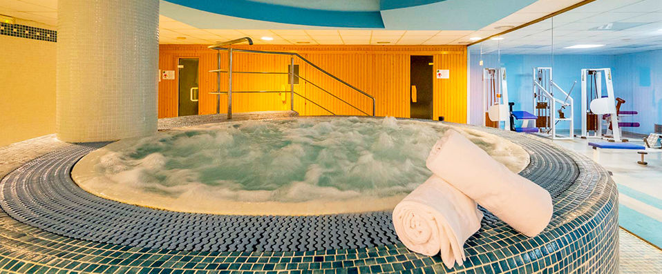 Checkin Sirius ★★★★ - Stunning contemporary hotel on the beautiful coast of northern Spain. <br>Availibilities until end of October 2018 !<br> - Catalonia, Spain