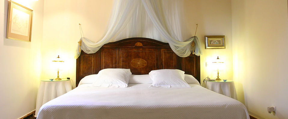 Al Zaraq - A characterful boutique hotel surrounded by mountains and beaches. - Alicante, Spain