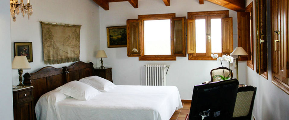 Al Zaraq - A characterful boutique hotel surrounded by mountains and beaches. - Alicante, Spain