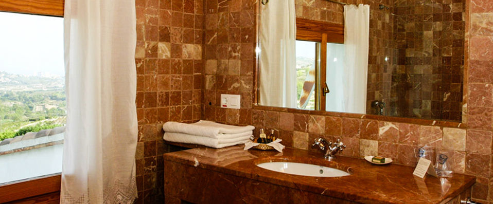 Al Zaraq - A characterful boutique hotel surrounded by mountains and beaches. - Alicante, Spain