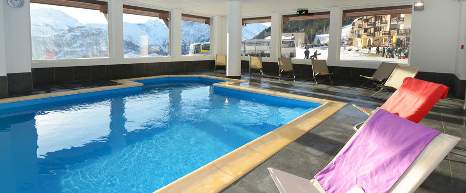 Résidence Odalys Les Balcons d'Auréa ★★★★ - Explore mountain life from a modern hotel located in a traditional French hillside hamlet. - Auris-en-Oisans, France