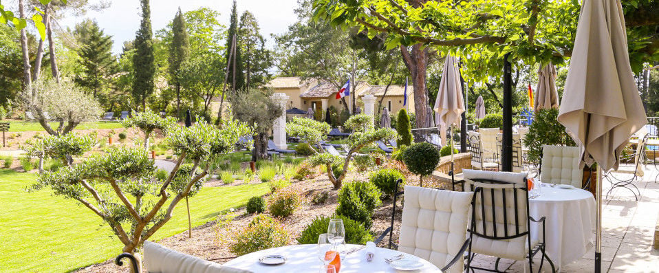 Le Vallon de Valrugues Hotel Spa & Villas ★★★★★ - A small gem in the heart of Provence. - Saint-Rémy-de-Provence, France