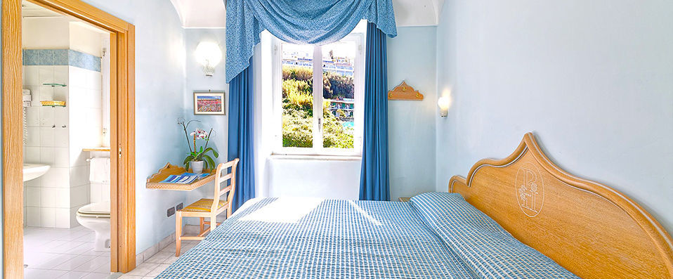 Hotel Punta Imperatore ★★★★ - An intimate and pretty beachside hotel on the island of Ischia. - Ischia, Italy