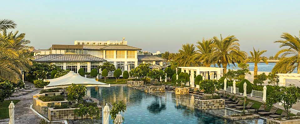 The St. Regis Abu Dhabi ★★★★★ - 5-star luxury with a welcoming family feel. - Abu Dhabi, United Arab Emirates