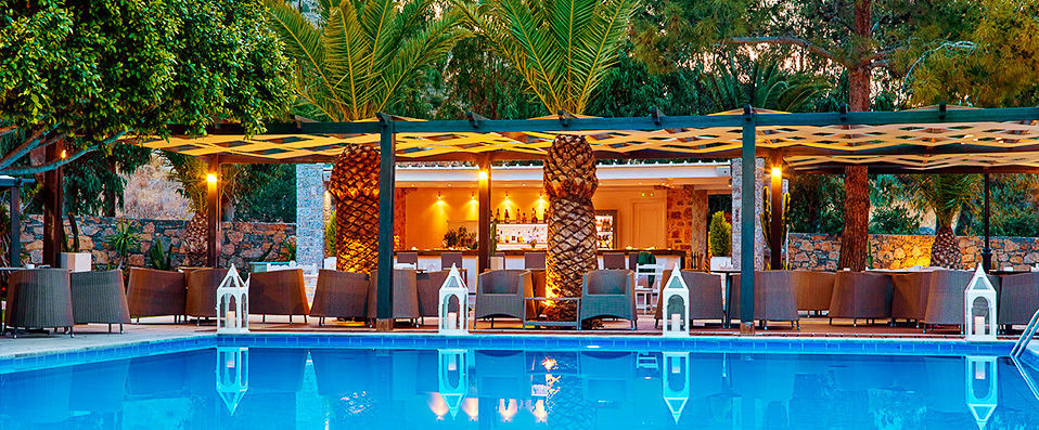 Elounda Palm Hotel & Suites - A welcoming boutique family retreat to a paradise that time nearly forgot. - Crete, Greece