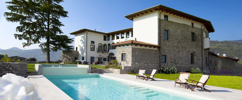 Podere Castel Merlo - A secluded luxury retreat in the heart of idyllic Bergamo. - Iseo Lake, Italy