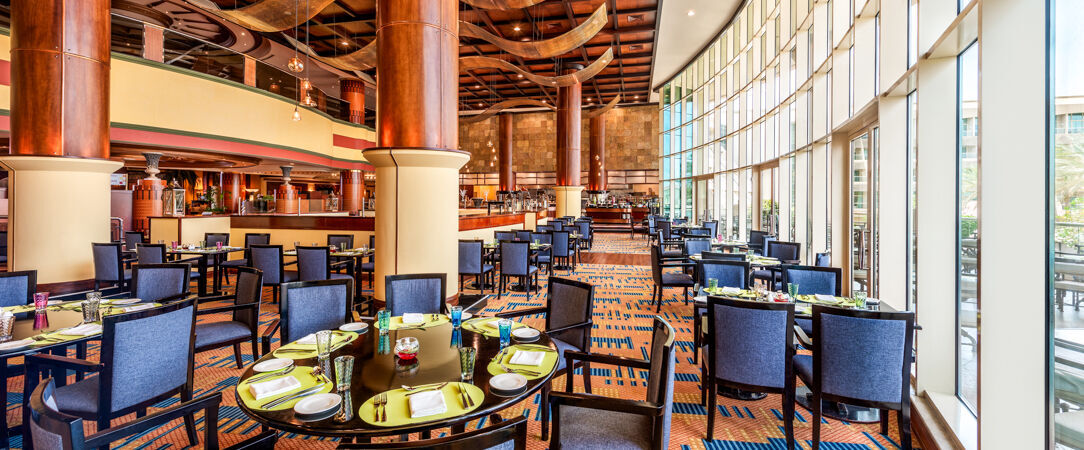 Al Raha Beach Hotel ★★★★★ - Magnificent luxury hotel on the beach with easy access to central Abu Dhabi. - Abu Dhabi, United Arab Emirates