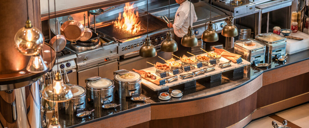 Al Raha Beach Hotel ★★★★★ - Magnificent luxury hotel on the beach with easy access to central Abu Dhabi. - Abu Dhabi, United Arab Emirates