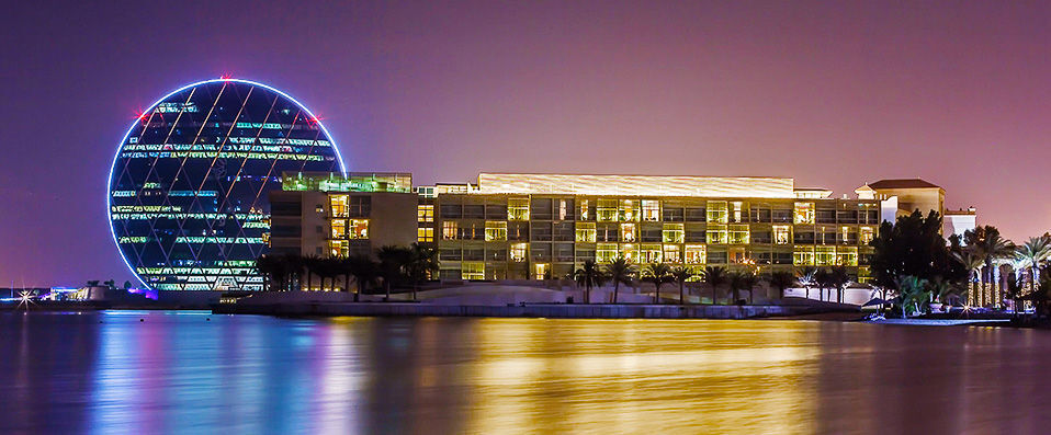 Al Raha Beach Hotel ★★★★★ - Magnificent luxury hotel on the beach with easy access to central Abu Dhabi. - Abu Dhabi, United Arab Emirates