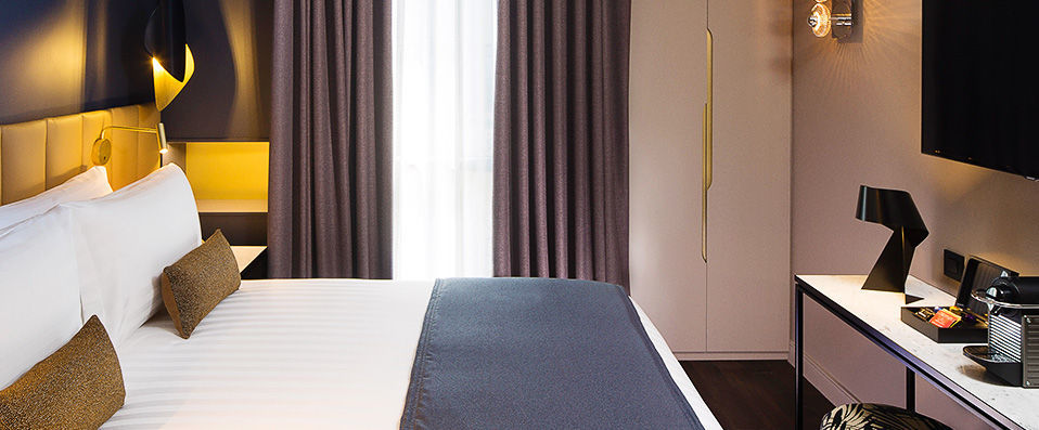 Hôtel Le 10BIS ★★★★ - A très chic boutique hotel with a rich history located near the verdant Bois de Boulogne. - Paris, France