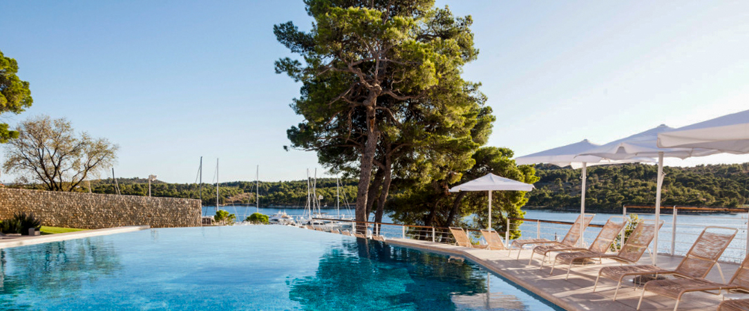 D-Resort Sibenik ★★★★ - Architecture insolite face aux eaux de l’Adriatique. - Sibenik, Croatie