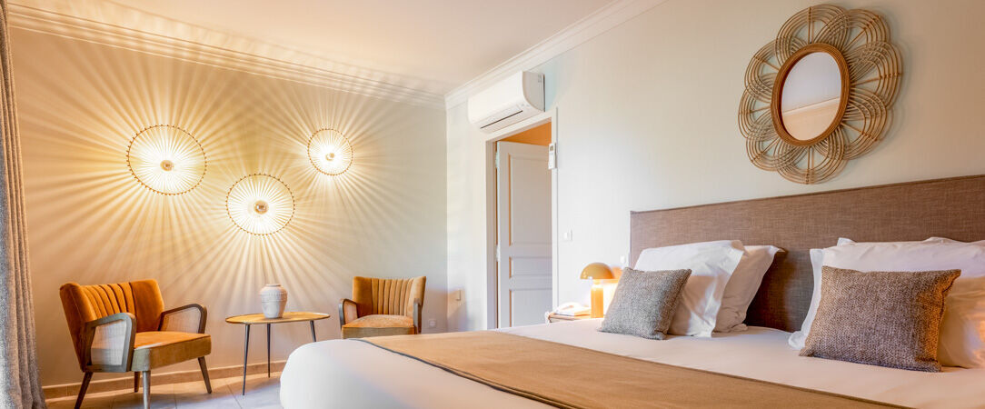 Hôtel la Magnaneraie ★★★★ - Tout le charme d'un Mas typiquement provençal à quelques kilomètres d'Avignon. - Villeneuve-lès-Avignon, France