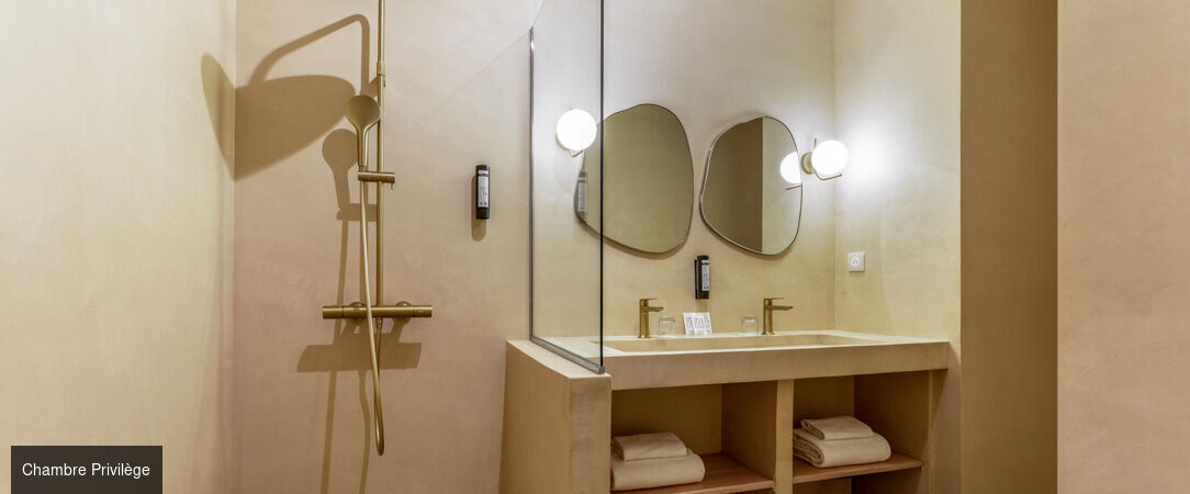 Hôtel la Magnaneraie ★★★★ - Tout le charme d'un Mas typiquement provençal à quelques kilomètres d'Avignon. - Villeneuve-lès-Avignon, France