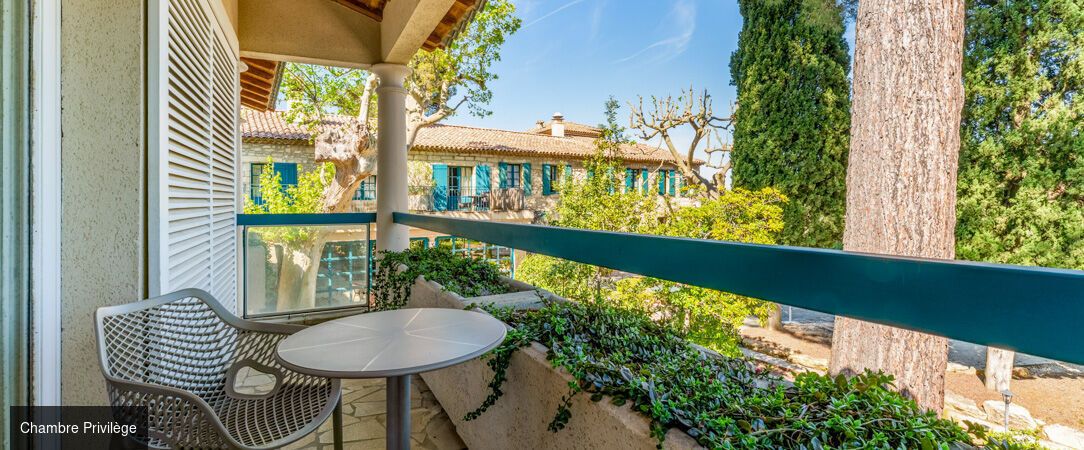 Hôtel la Magnaneraie ★★★★ - Tout le charme d'un Mas typiquement provençal à quelques kilomètres d'Avignon. - Villeneuve-lès-Avignon, France