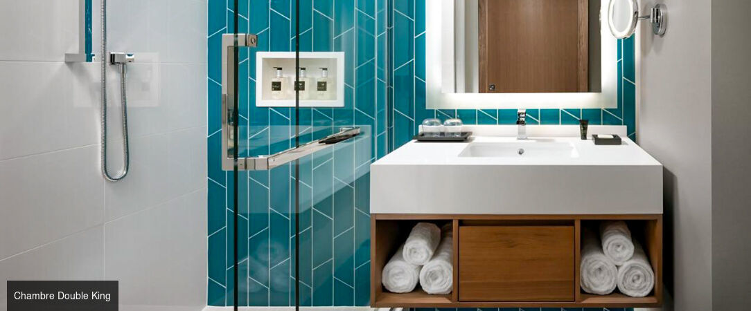 Humaniti Hotel Montreal, Autograph Collection ★★★★ - Une adresse élégante avec piscine sur toit au cœur de Montréal. - Montréal, Canada