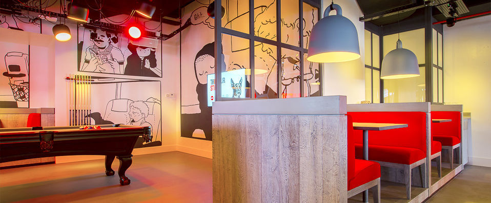 Radisson Red Brussels ★★★★ - L'art, comme berceau éclectique et confortable d'une escapade à Bruxelles. <b>VeryFlexible : annulation gratuite jusqu'à 8 jours avant votre arrivée !</b> - Bruxelles, Belgique