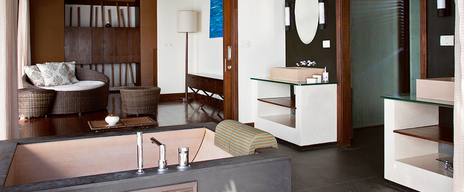 Coco Bodu Hithi ★★★★★ - Breathtaking villas on a private island in the Maldives. - Maldives