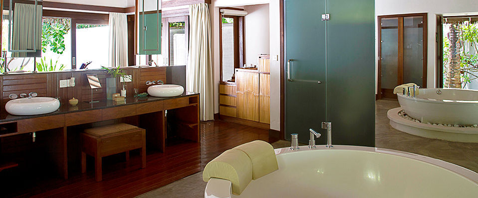Coco Bodu Hithi ★★★★★ - Breathtaking villas on a private island in the Maldives. - Maldives