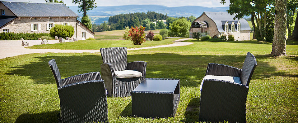 Château d'Orfeuillette ★★★★ - Step into the pages of a fairy-tale in beautiful Occitania… - La Garde, France