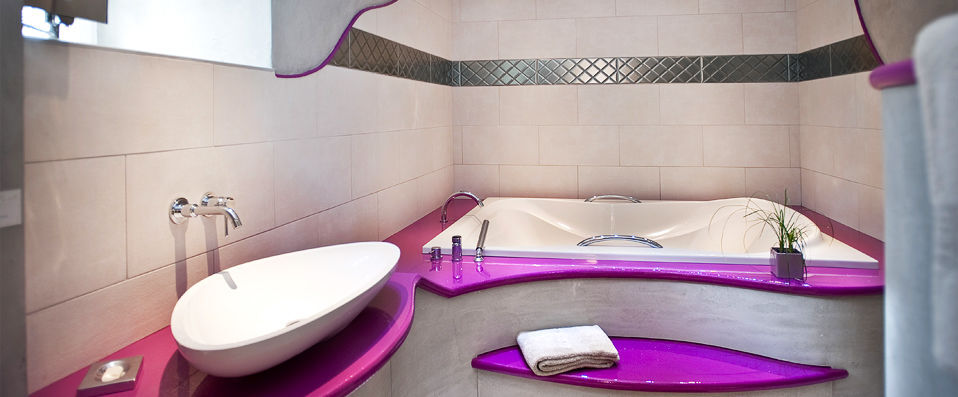 Château d'Orfeuillette ★★★★ - Step into the pages of a fairy-tale in beautiful Occitania… - La Garde, France