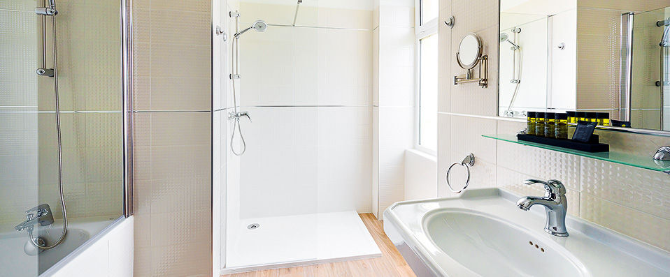 Appart'City Confort Nîmes Arènes ★★★★ - A well-equipped apartment in the centre of Nîmes. - Nîmes, France