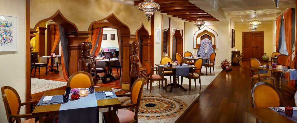 Mövenpick Hotel & Apartments Bur Dubai ★★★★★ - Experience new heights of splendour and sophistication at this decadent Dubai resort. - Dubai, United Arab Emirates