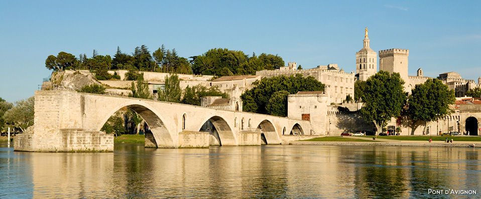 Le Paradou Avignon Sud - A true taste of traditional Provence with all your favourite modern comforts. - Avignon-Montfavet, France