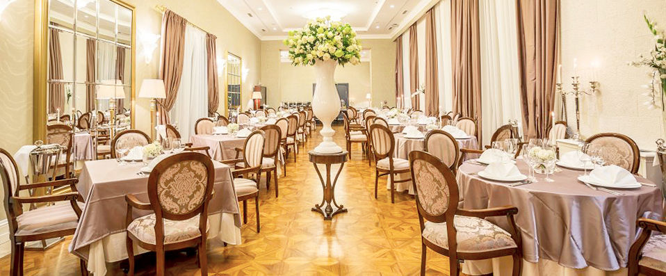 Hotel Park, Split ★★★★★ - An elegant and historic hotel in a UNESCO World Heritage city. - Split, Croatia