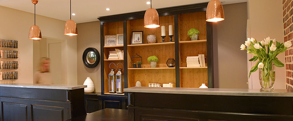 Hotel Le Fer à Cheval - Escape to the country in this gorgeous chocolate-box style hotel. - Trouville, France