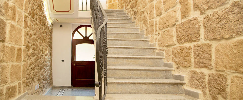 Bienestar Maison de Charme - Retreat to Italy’s answer to the Barceloneta, a coral paradise by the sea. - Sardinia, Italy