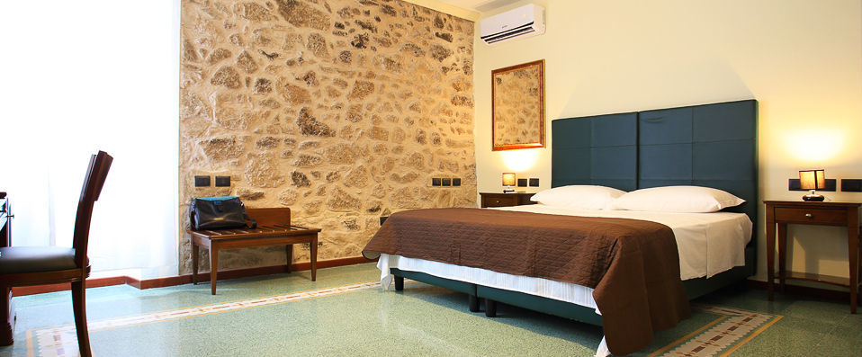 Bienestar Maison de Charme - Retreat to Italy’s answer to the Barceloneta, a coral paradise by the sea. - Sardinia, Italy
