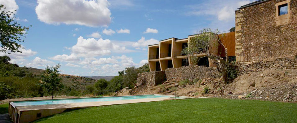 Colmeal Countryside Hotel ★★★★ - Get lost in the silence of this restful countryside retreat. - Figueira de Castelo Rodrigo, Portugal