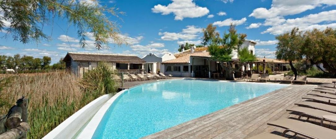 Les Arnelles ★★★★ - Vivez l’expérience d’un menu gourmand inclus pour faire de votre séjour une véritable parenthèse culinaire. - Camargue, France
