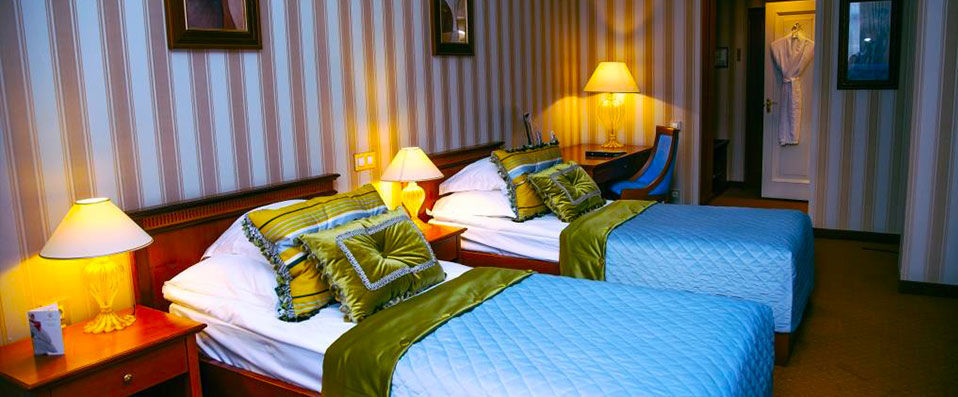 Golden Garden Boutique Hotel ★★★★★ - Séjour luxueux de 3 ou 4 nuits avec activités et transferts inclus. - Saint-Pétersbourg, Russie