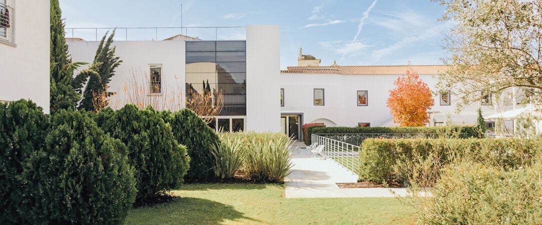 M'AR De AR Aqueduto ★★★★★ - A 16th century palace restored to its former glory as a five-star hotel - Evora, Portugal