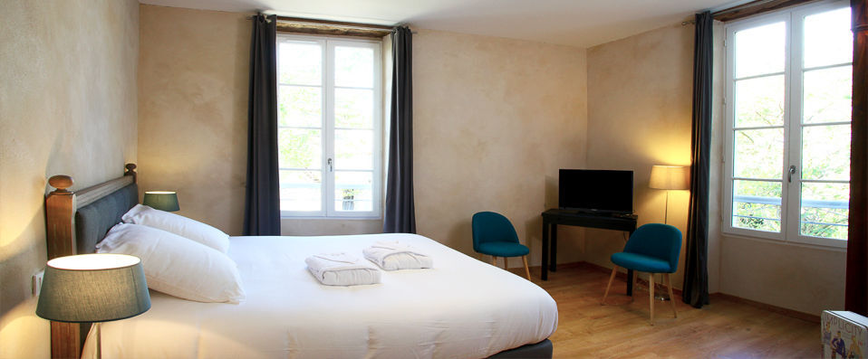 Le Castel Pierre ★★★★ - Live in the lap of luxury, mixed with a touch of history. - Gers, France