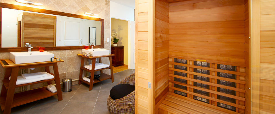 Le Castel Pierre ★★★★ - Live in the lap of luxury, mixed with a touch of history. - Gers, France