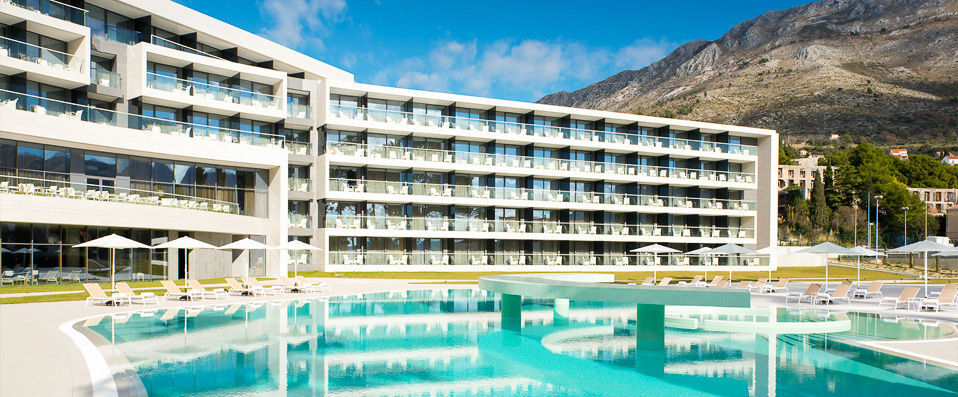 Sheraton Dubrovnik Riviera Hotel ★★★★★ - A modern and sophisticated hotel overlooking the stunning Adriatic coast - Dubrovnik, Croatia