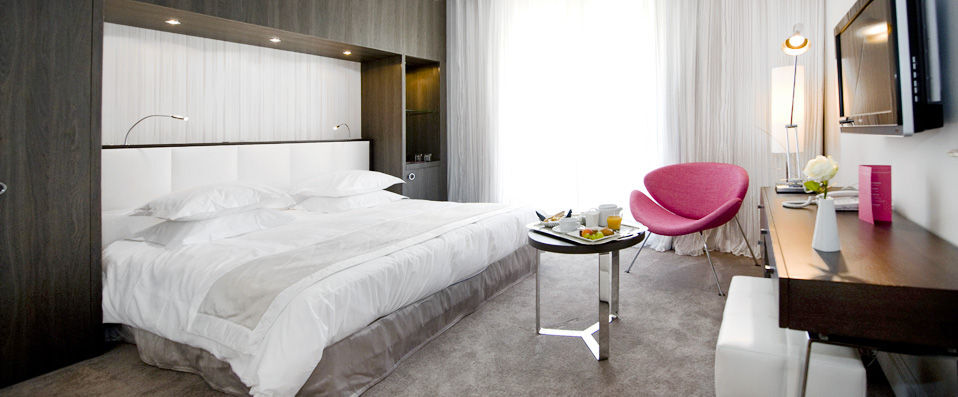 Le Canberra Cannes ★★★★ - Sizzling chic and creative cool in Cannes’ Rue d’Antibes    - Cannes, France