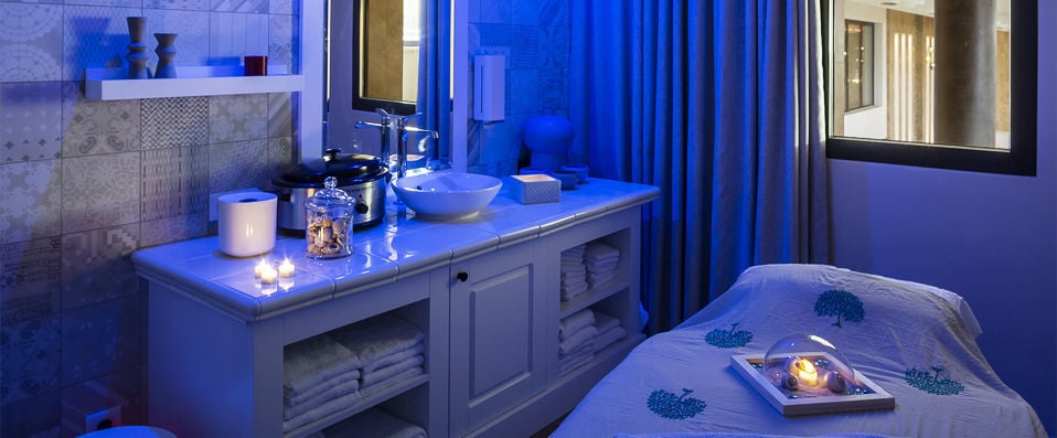 Hôtel les Bains d'Arguin ★★★★ - A soothing spa retreat in beautiful Arcachon. - Arcachon, France