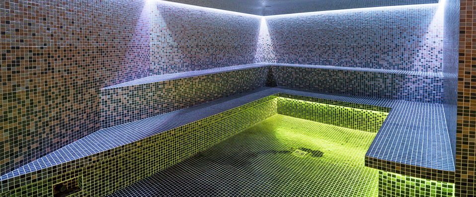 Hôtel les Bains d'Arguin ★★★★ - A soothing spa retreat in beautiful Arcachon. - Arcachon, France