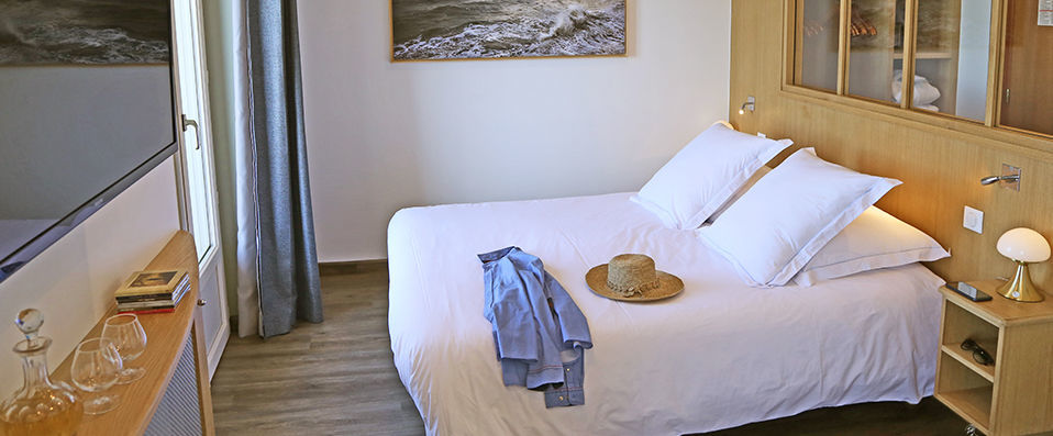 Hotel Le Bellevue - A tasty French getaway for the aspiring master chefs. - Normandy, France