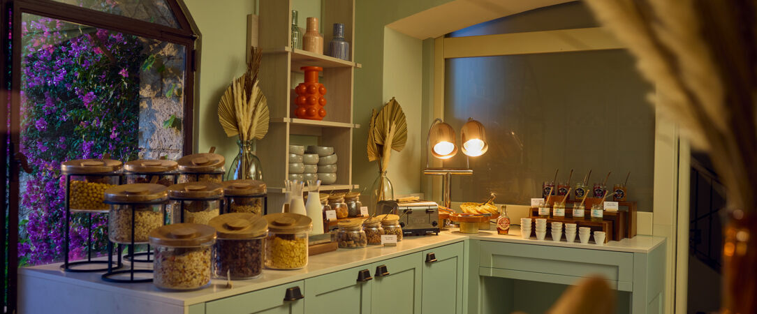 La Bastide de Mougins, Tribute Portfolio Hotel by Marriott ★★★★ - Une splendide bastide provençale réinventée : sérénité, design et art de vivre à la française au cœur de la Provence. - Alpes-Maritimes, France