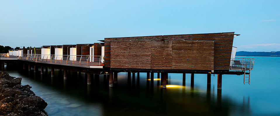 Hotel Palafitte ★★★★★ - A luxury pavilion on stilts, standing in the lovely Lake Neuchâtel. - Neuchâtel, Switzerland