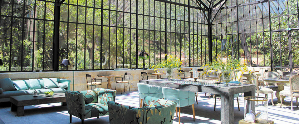Domaine de Manville ★★★★★ - A luxurious country retreat in the heart of Provence. - Les Baux-de-Provence, France