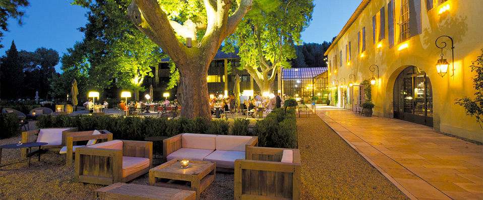 Domaine de Manville ★★★★★ - A luxurious country retreat in the heart of Provence. - Les Baux-de-Provence, France