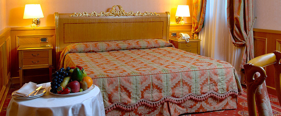 Andreola Central Hotel ★★★★ - Classic Italian style in the beating heart of Milan. - Milan, Italy