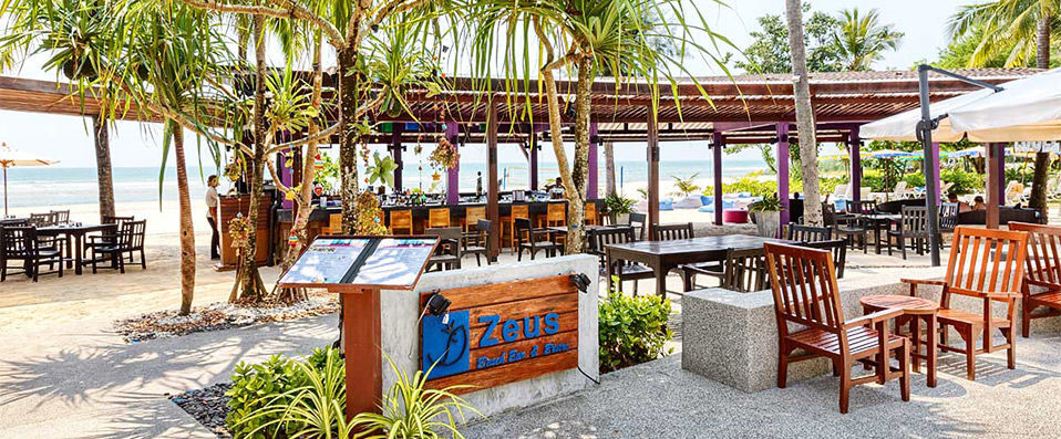Apsara Beachfront Resort & Villa ★★★★ - Sublime séjour au coeur de la Thaïlande authentique. - Khao Lak, Thaïlande