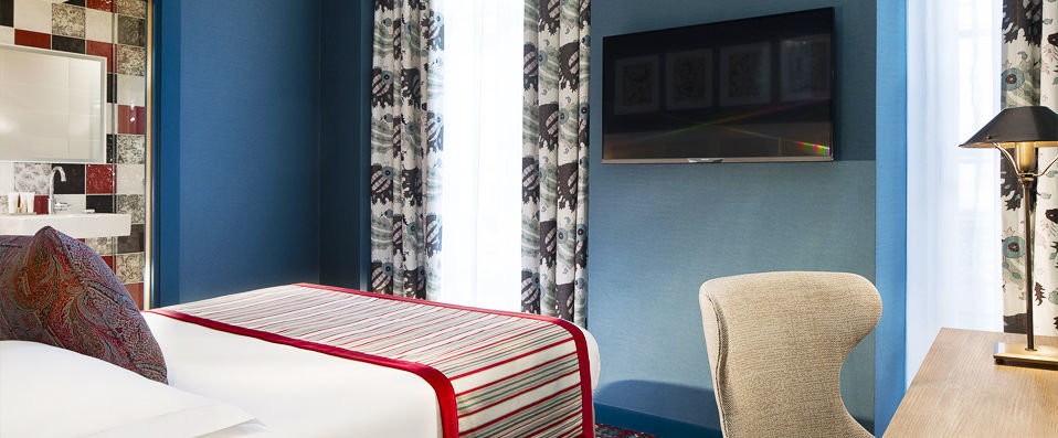 Hôtel Les Tournelles - Modern chic comfort built upon firm foundations of traditional hospitality - Paris, France